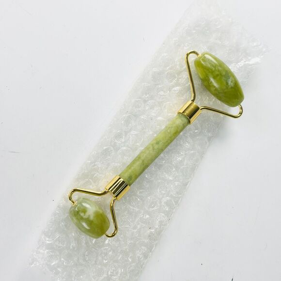 Jade Facial Eye Contour De-puffing Massaging Roller Tool Smooth Cooling New - Picture 1 of 4